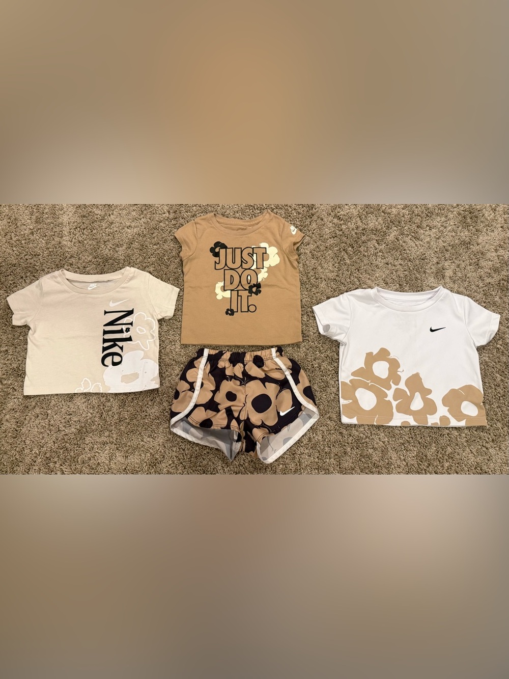 Nike Toddler Girl 4pc Floral Outfit Bundle Neutral 18M 1-2Y